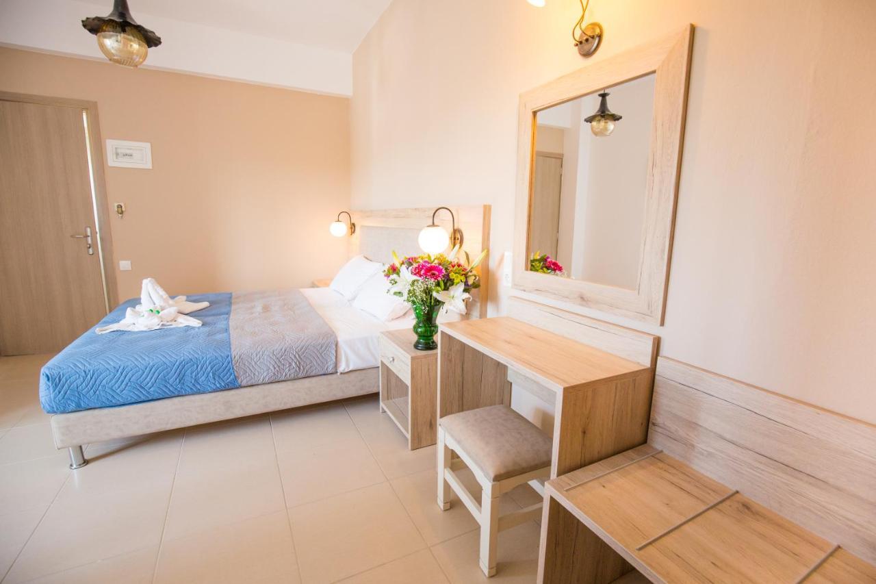 Aparthotel Mastorakis And